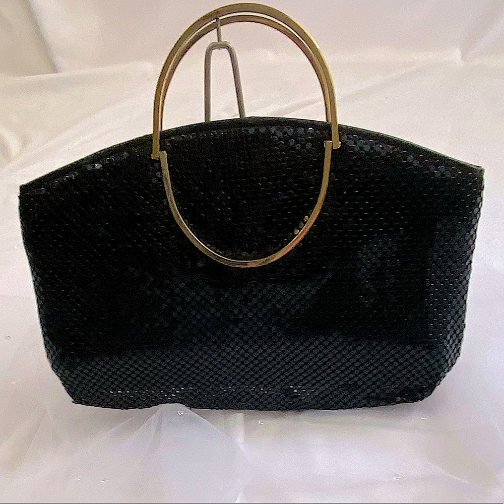 Black Chainmail 🔵 Evening Bag With Gold handles